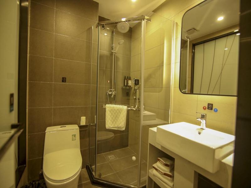 Thank Inn Chain Hami Queen Sky Street photo 1