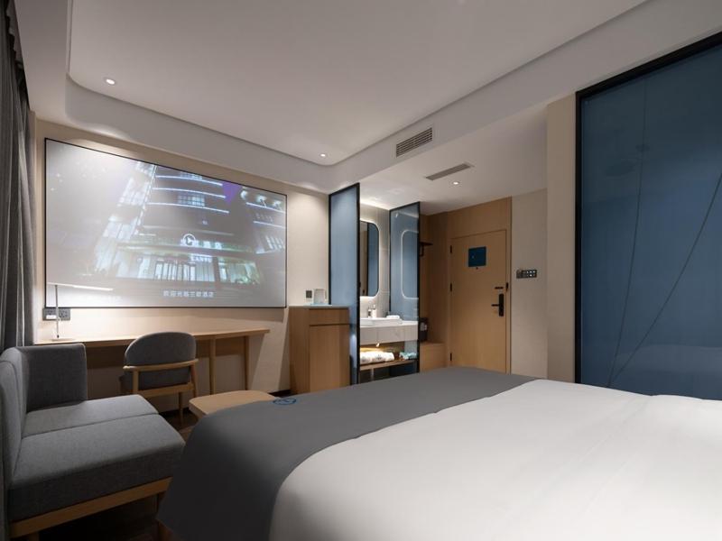 LanOu Hotel Yangquan Gymnasium photo 2