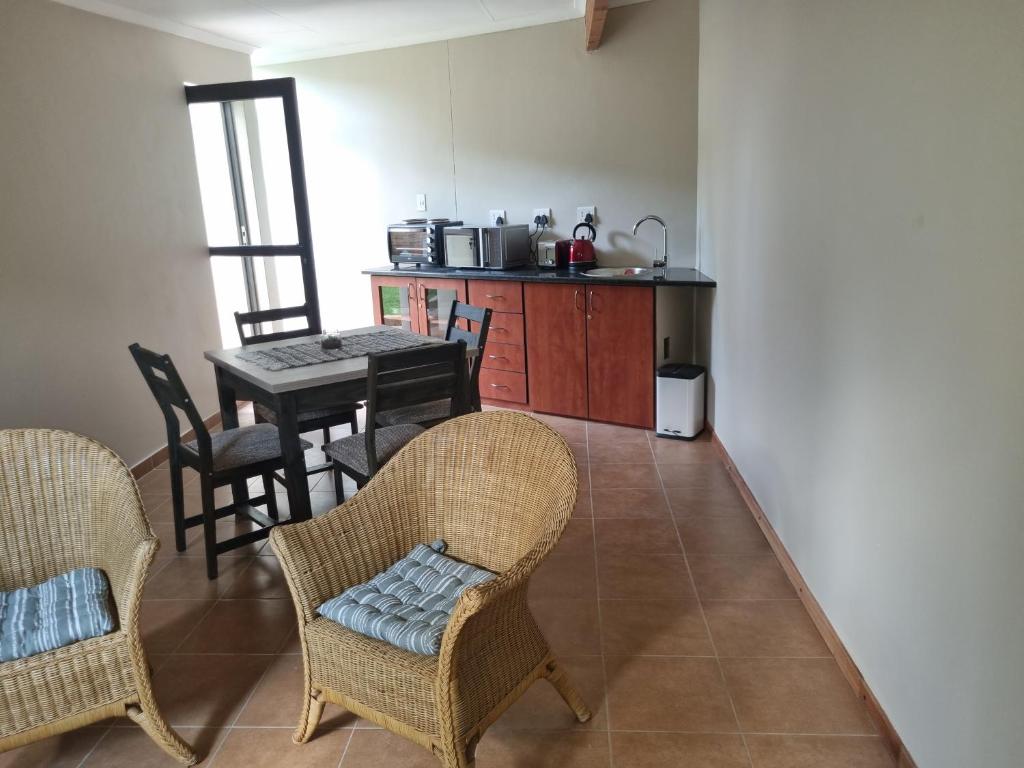 Roosthaven Guesthouse photo 4