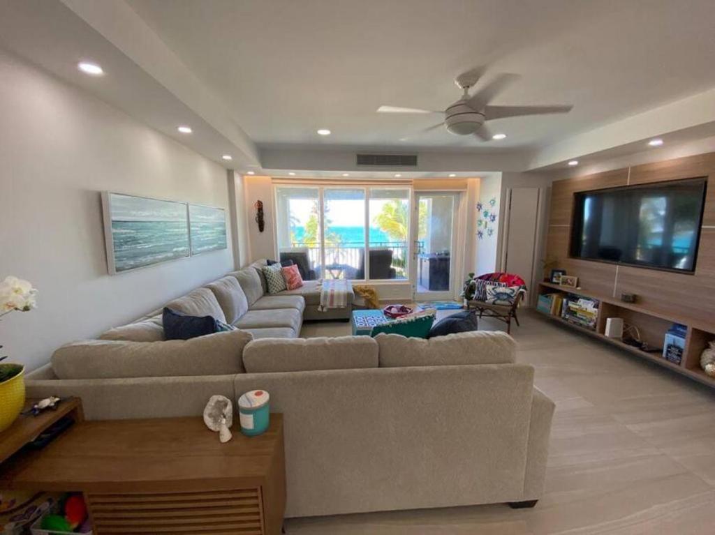 Luxury Beachfront 2 Bedroom at Wyndham Rio Mar, PR photo 2