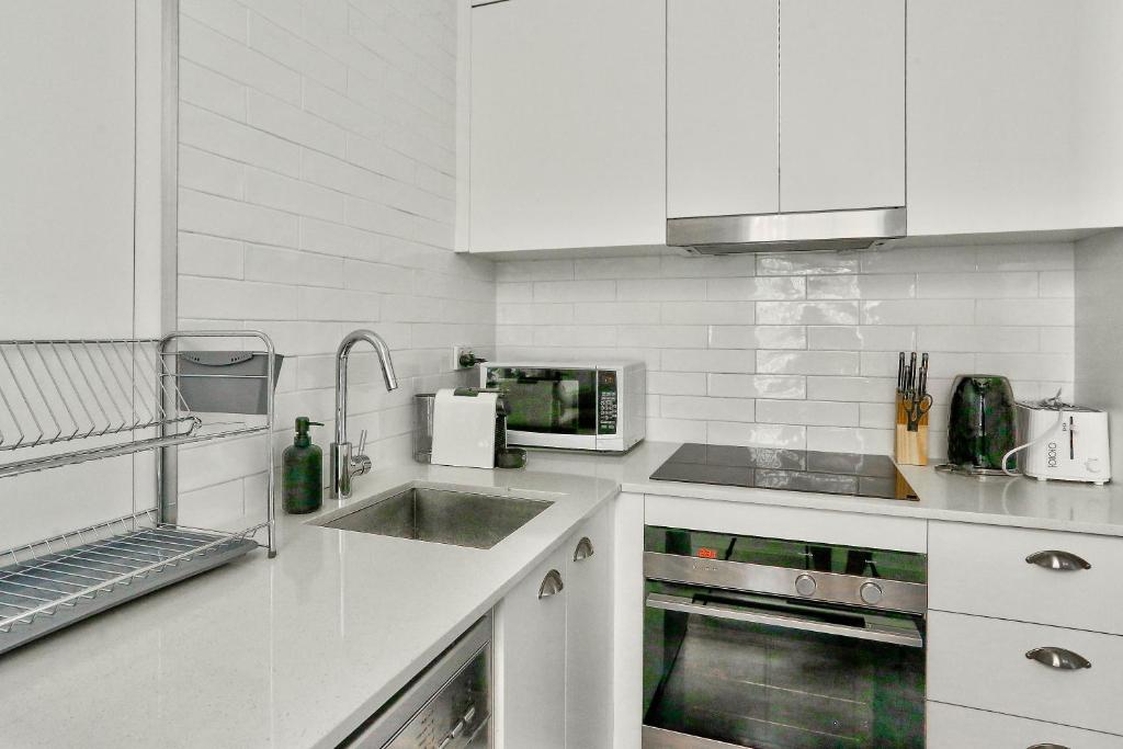 Spacious 3 Bedroom House City Centre Millers Point 2 E-Bikes Included photo 4