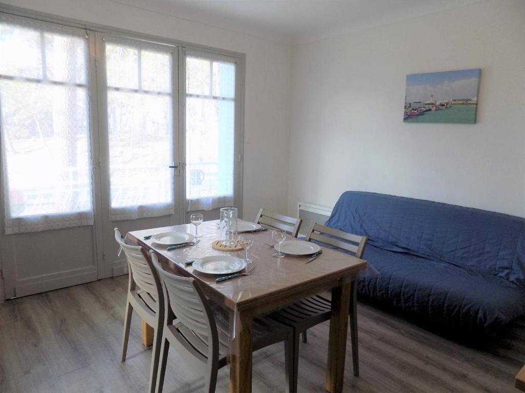 Ronce-les-Bains - APPARTEMENT 1er ETAGE droit - 90m de la PLAGE photo 4