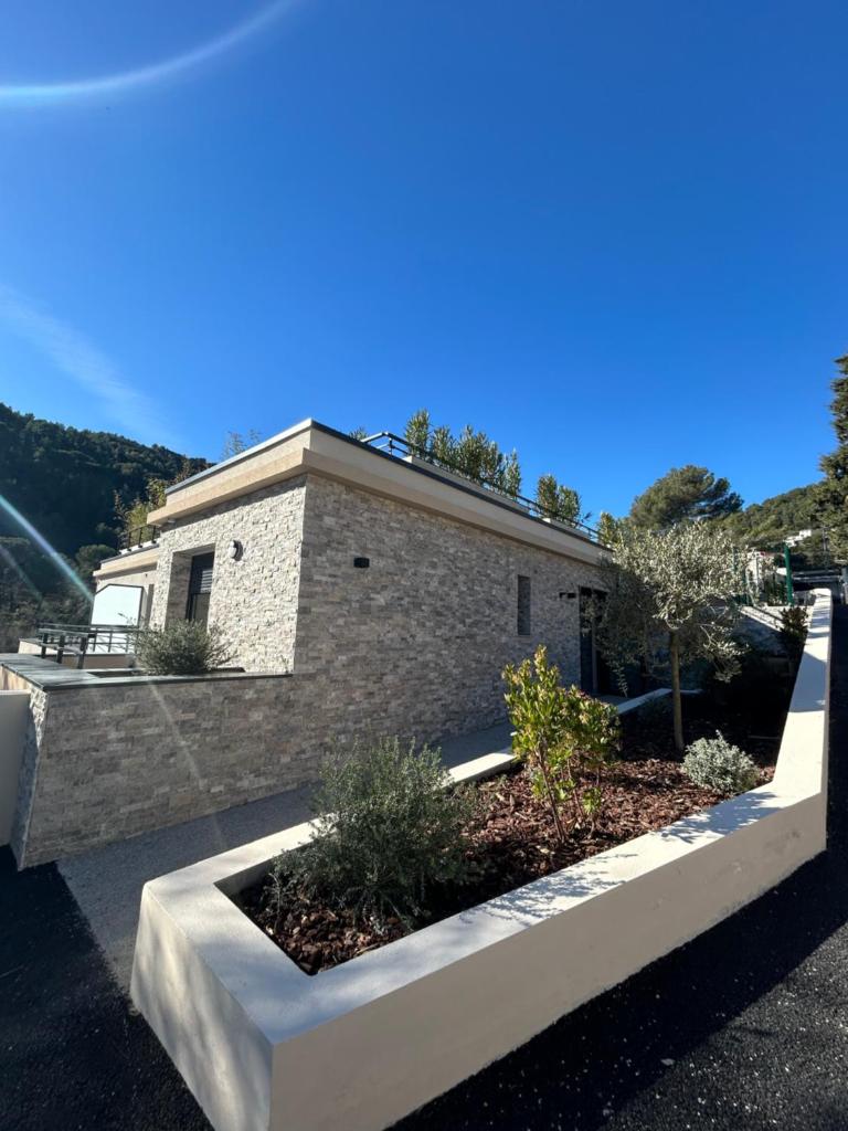 Appartement neuf coup de coeur entre Èze et Monaco photo 2