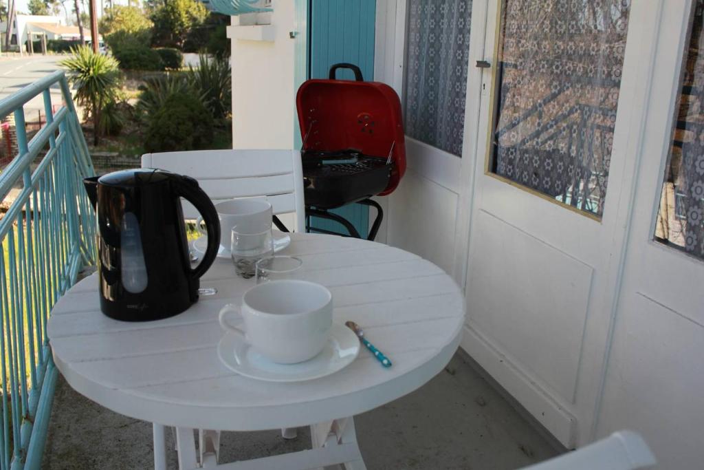 Ronce-les-Bains - APPARTEMENT 1er ETAGE gauche - 90m de la PLAGE photo 1