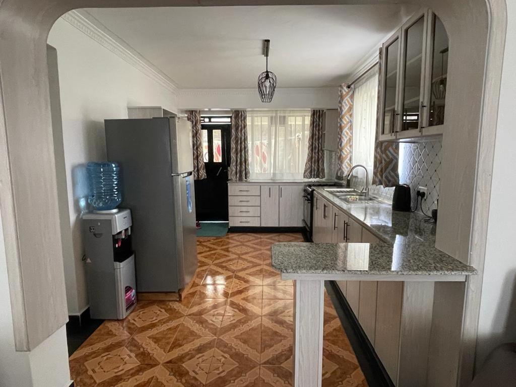 Furaha Luxury 8 bedroom vacation home in Nakuru Section 58 photo 3