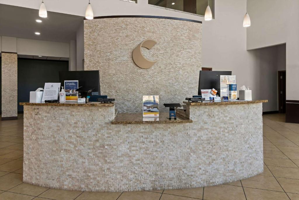Comfort Suites Granbury photo 4