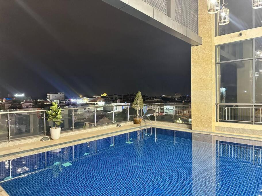 New Modern Luxury Suite Apartment At The Heart of Vientiane photo 1