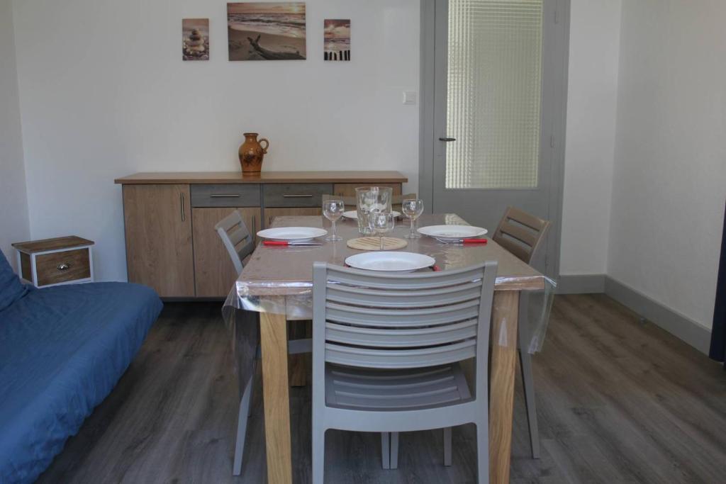 Ronce-les-Bains - APPARTEMENT REZ-DE-CHAUSSÉE droit - 90m de la PLAGE photo 1