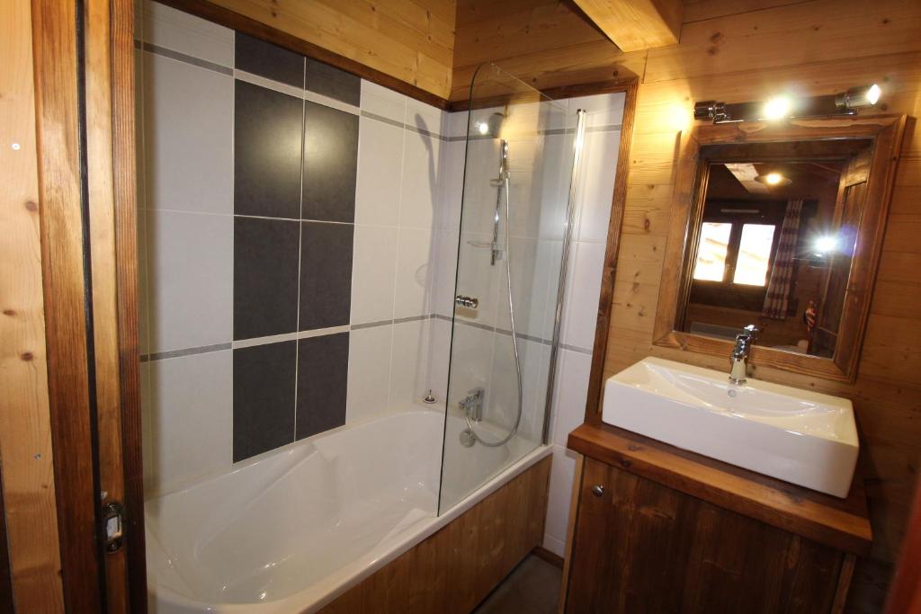 Chalet Nobel Centre ville 8 pers - 4 Chambres - 4 SdB photo 2