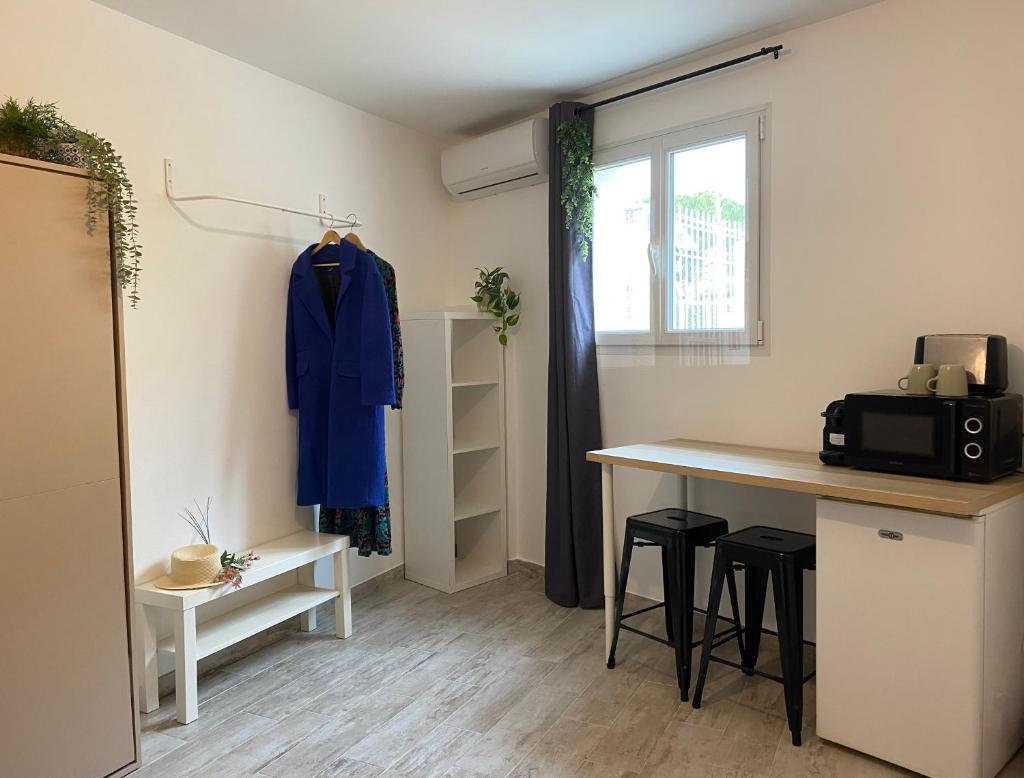 Jolie chambre indépendante, salle de bain privée Mauguio photo 1