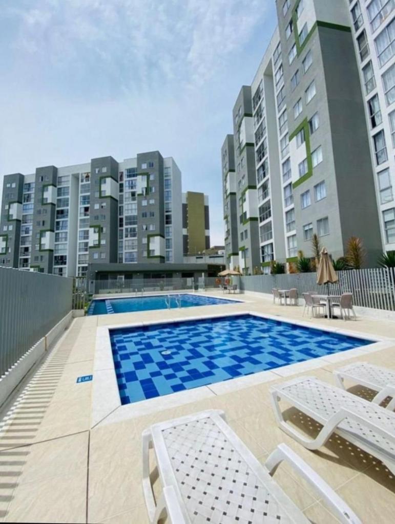 Cómodo y Amplio apartamento con piscina en D/das photo 1