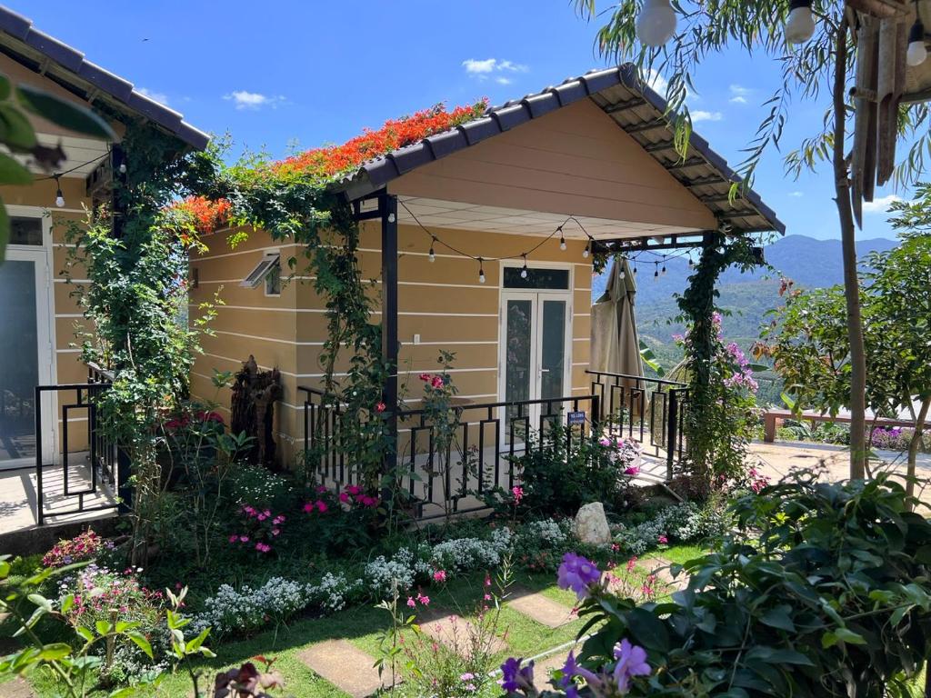 DU MÂY HOMESTAY