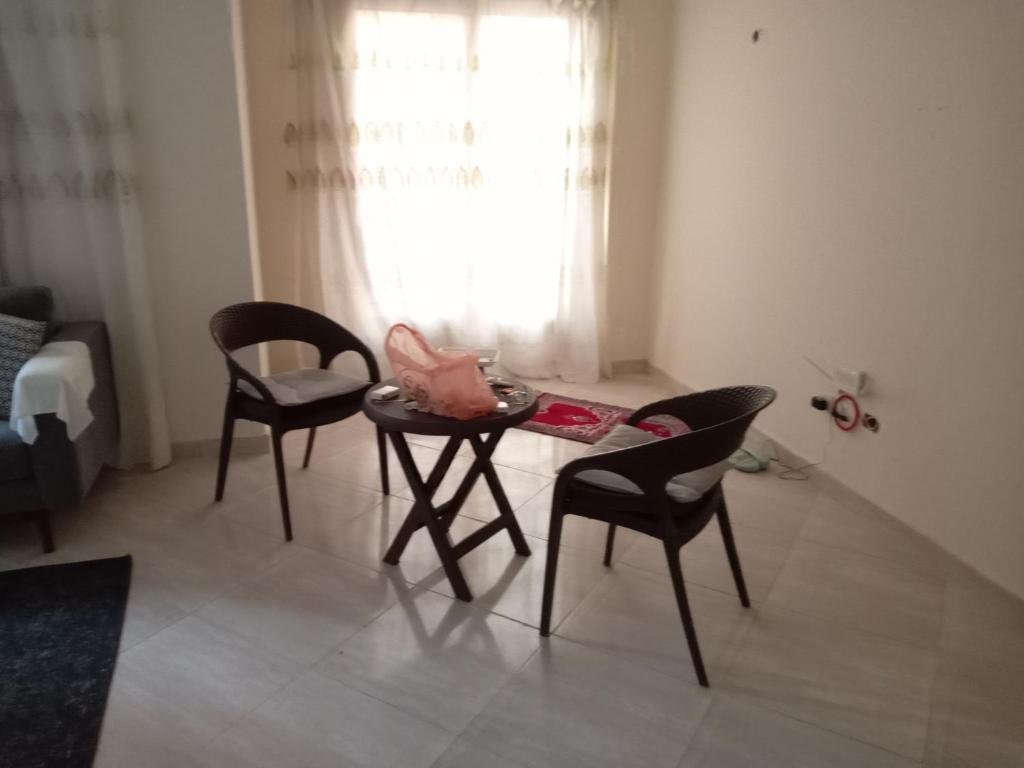Cozy apartment At compound Dar Misr El Koronfil photo 4