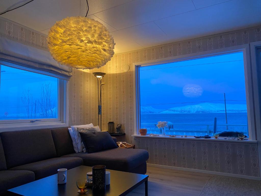 Cozy cabin with amazing sauna house photo 2