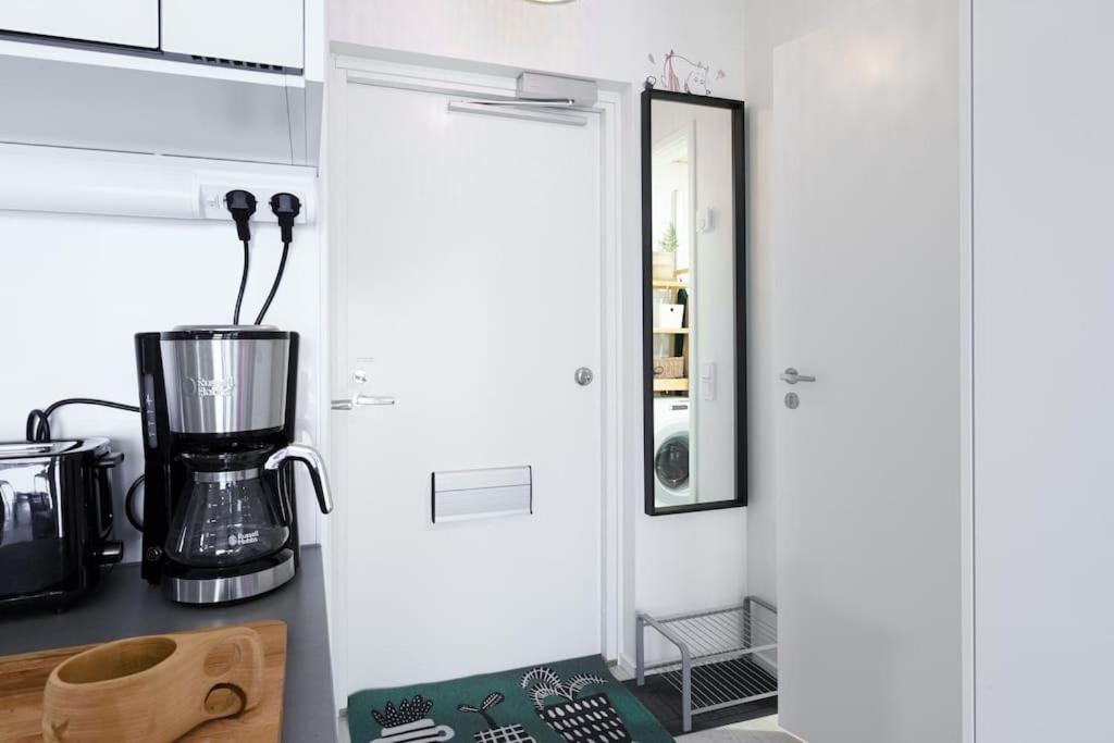 Cozy 1-bed super flat, 20 min to Helsinki/Airport photo 3