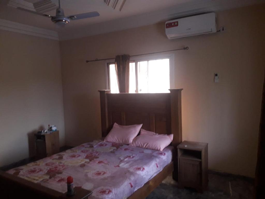 3 bedrooms first story apartment photo 1