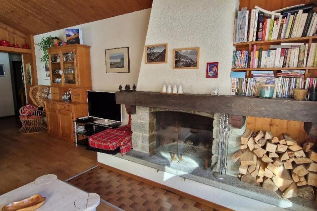 Appartement, vue sur le lac photo 1