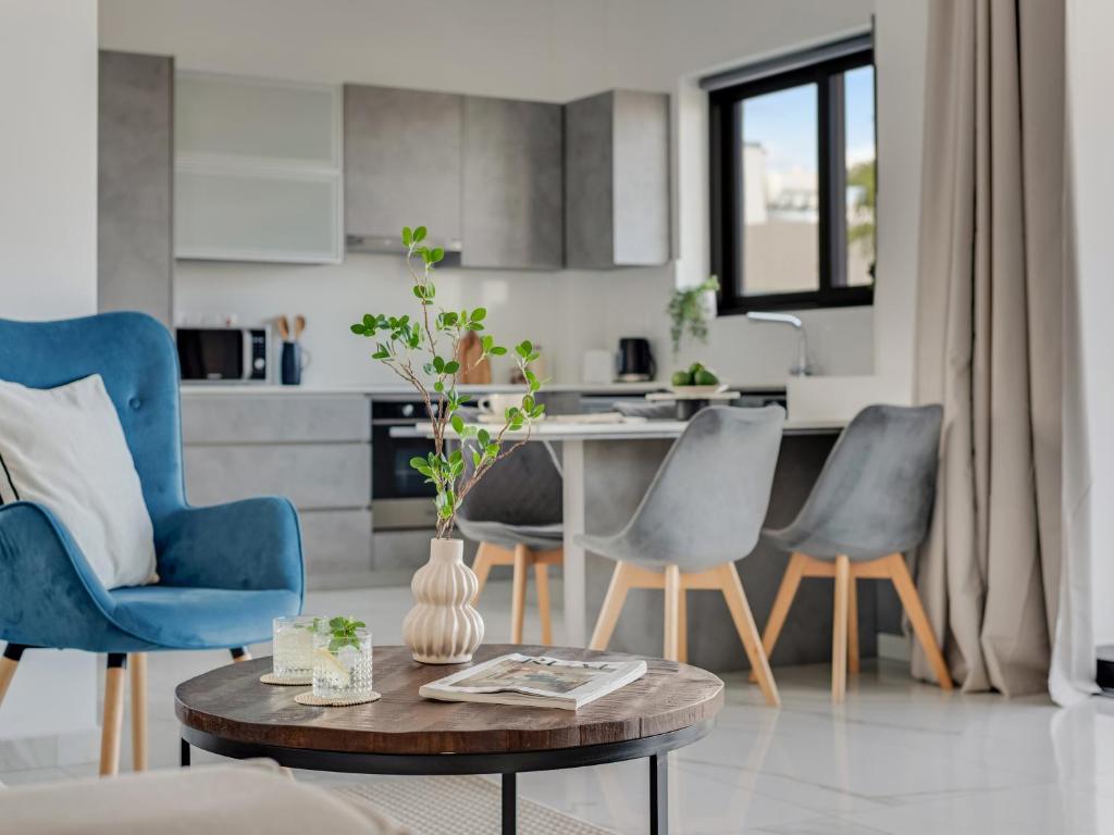 Sanders Palama Limassol photo 3