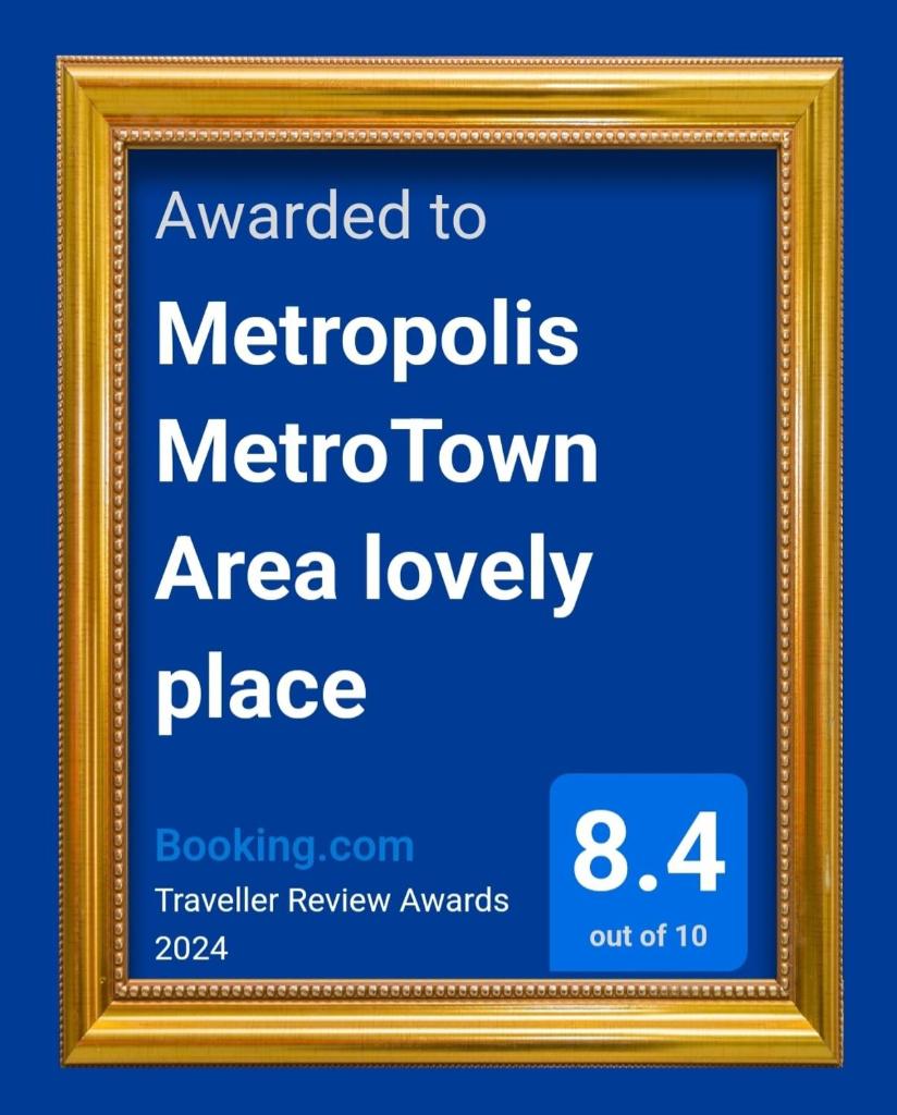 Metropolis MetroTown Area lovely place photo 1
