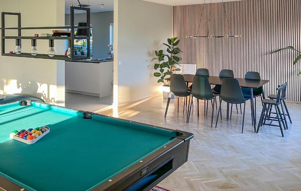 Nice Home In storp With Kitchen photo 2