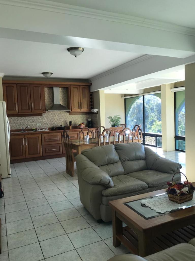 Apartamento Torres de Atitlan photo 3