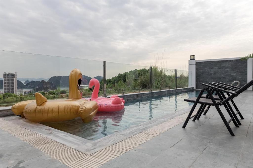 Mint Ha Long FLC Golf & Resort