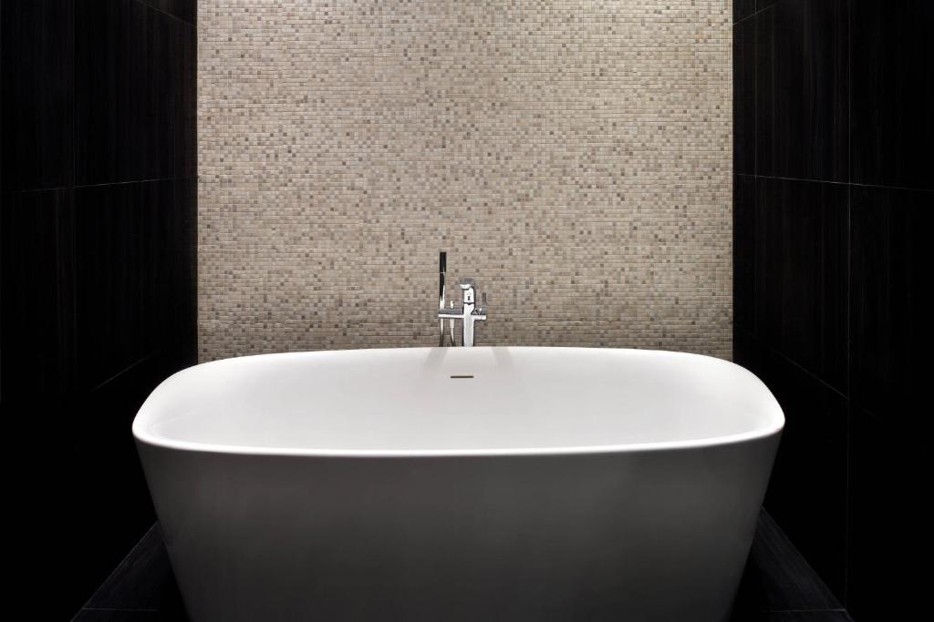 Marriott Riyadh Diplomatic Quarter - Tap to explore photos