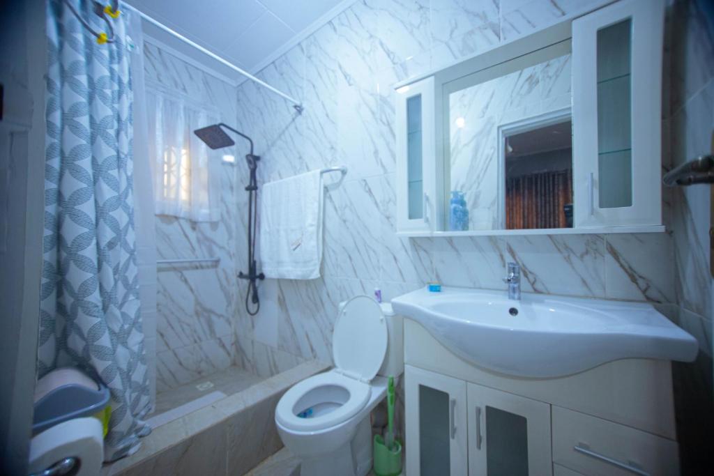 Groove Haven Lodge- Kasoa photo 4