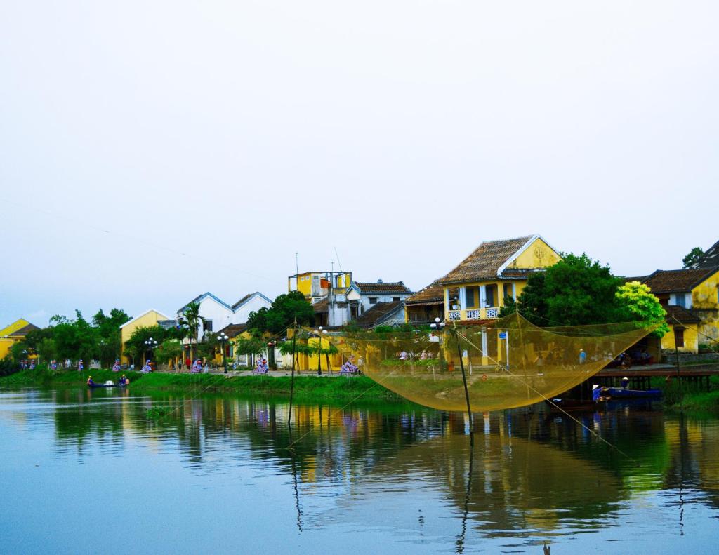 Lantana Riverside Hoi An Boutique Hotel & Spa