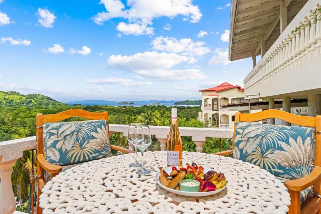 Outstanding & Huge 600m Private Villa - Pool - BBQ