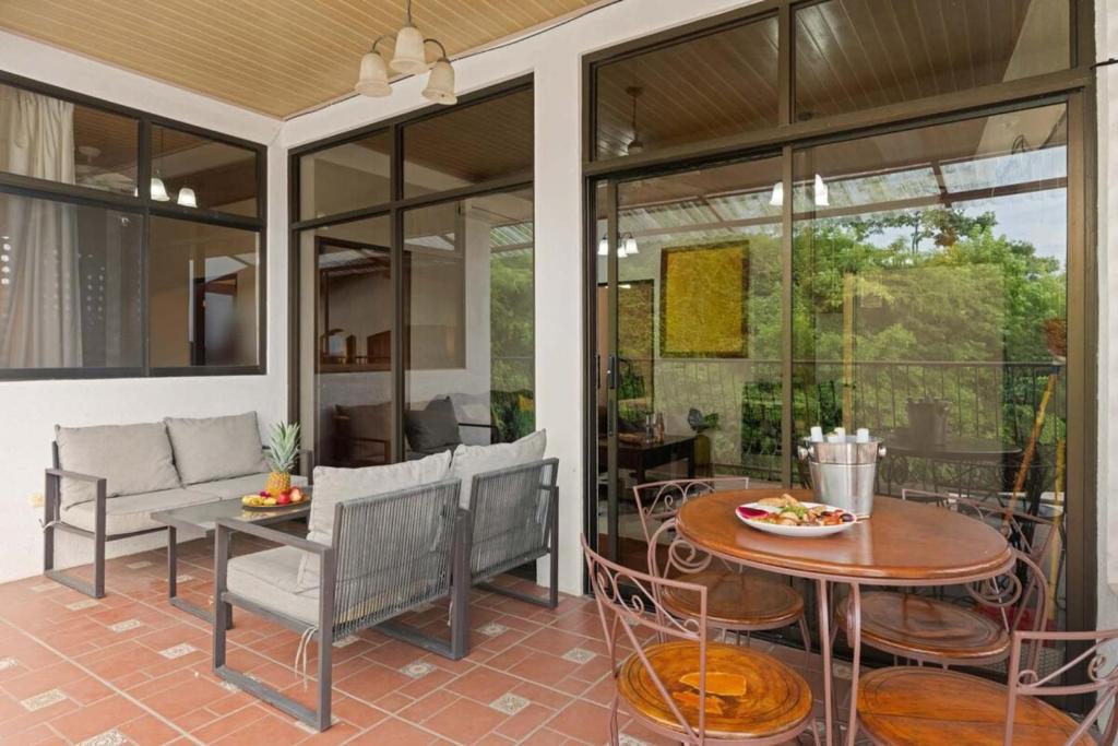 Peaceful 2Bed King-2Full Bath Resort Villa photo 4