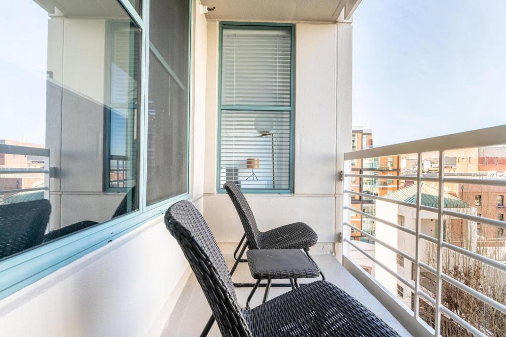 South Beach 2br w heated pool shops dining SFO-1664 photo 3