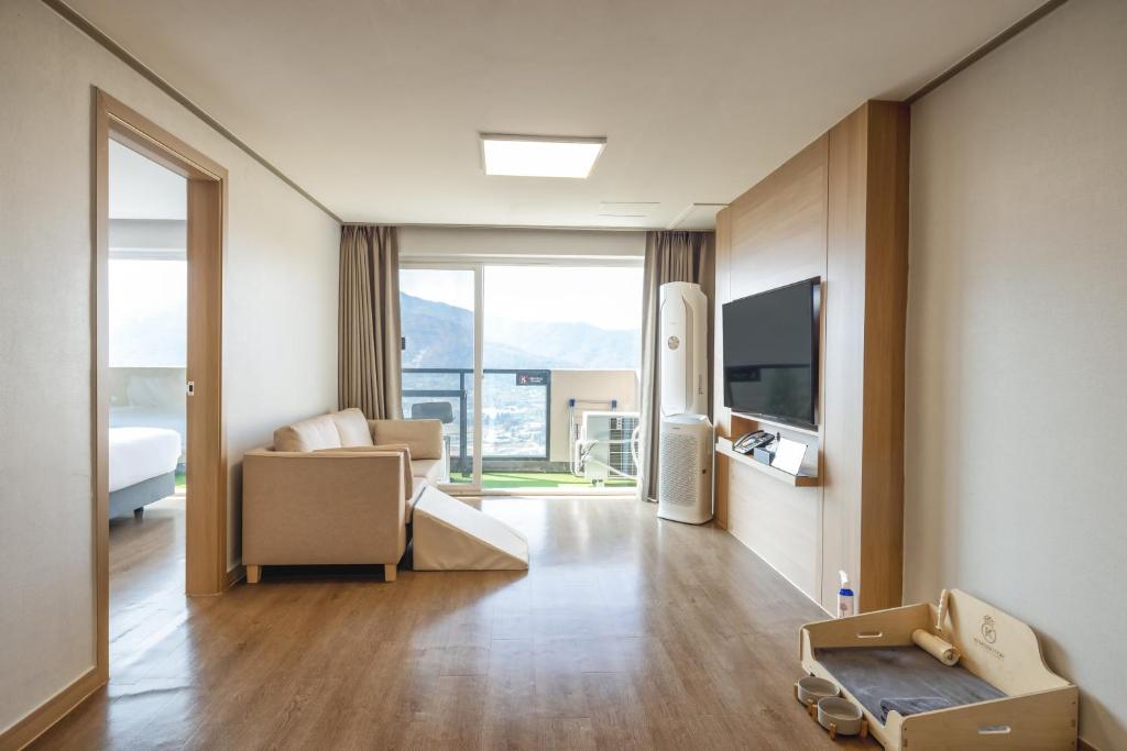 Kensington Resort Chungju photo 3