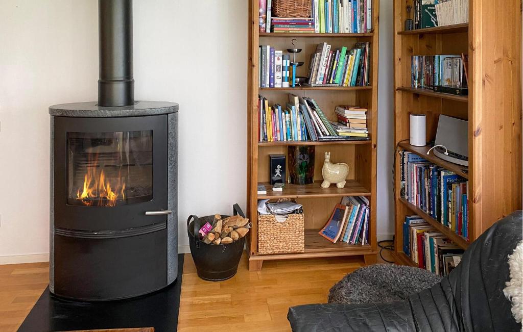 Stunning Home In Motala With Sauna, Wifi And 4 Bedrooms photo 2