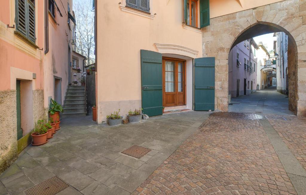 3 Bedroom Awesome Home In Varese Ligure