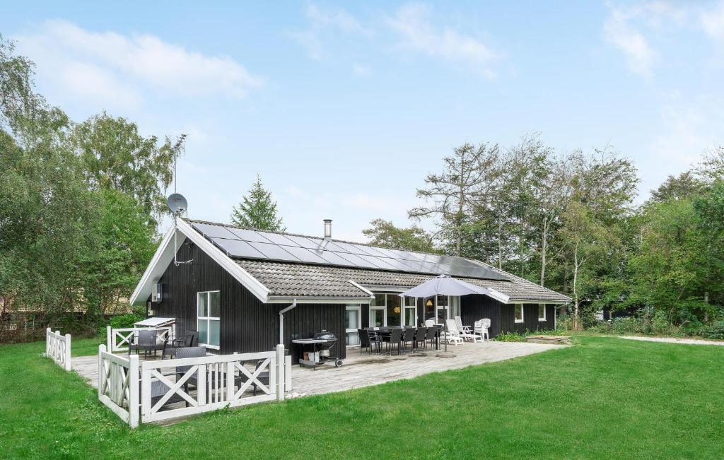 Lovely Home In Grsted With Kitchen