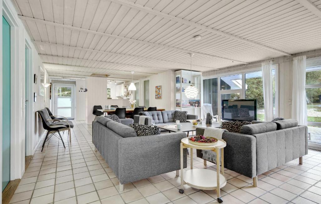 Lovely Home In Grsted With Kitchen photo 2