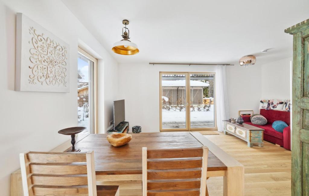 Nice Apartment In Mittenwald With Wifi photo 2