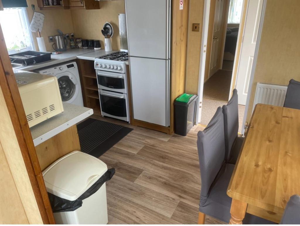 Sea viev Static Caravan in Clarach Bay Holiday Village photo 3