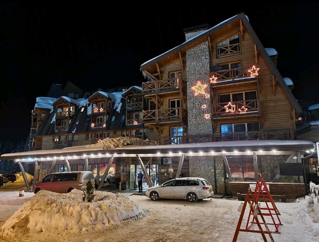 App 452 sa pogledom na stazu Hotel Vučko photo 2