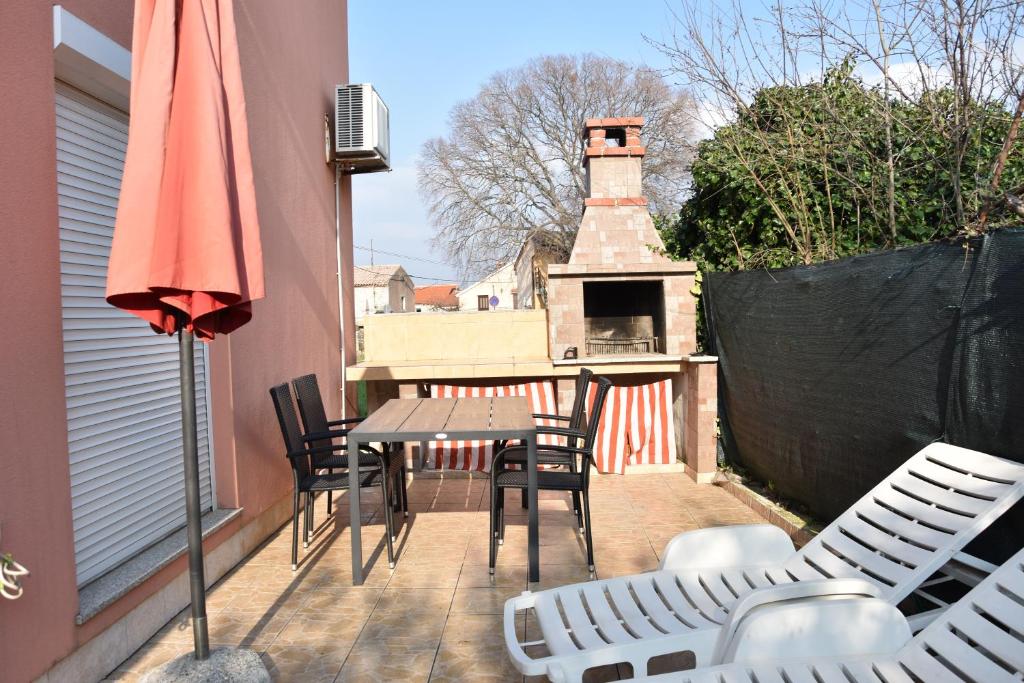 Family house Branka with SPA pool photo 4