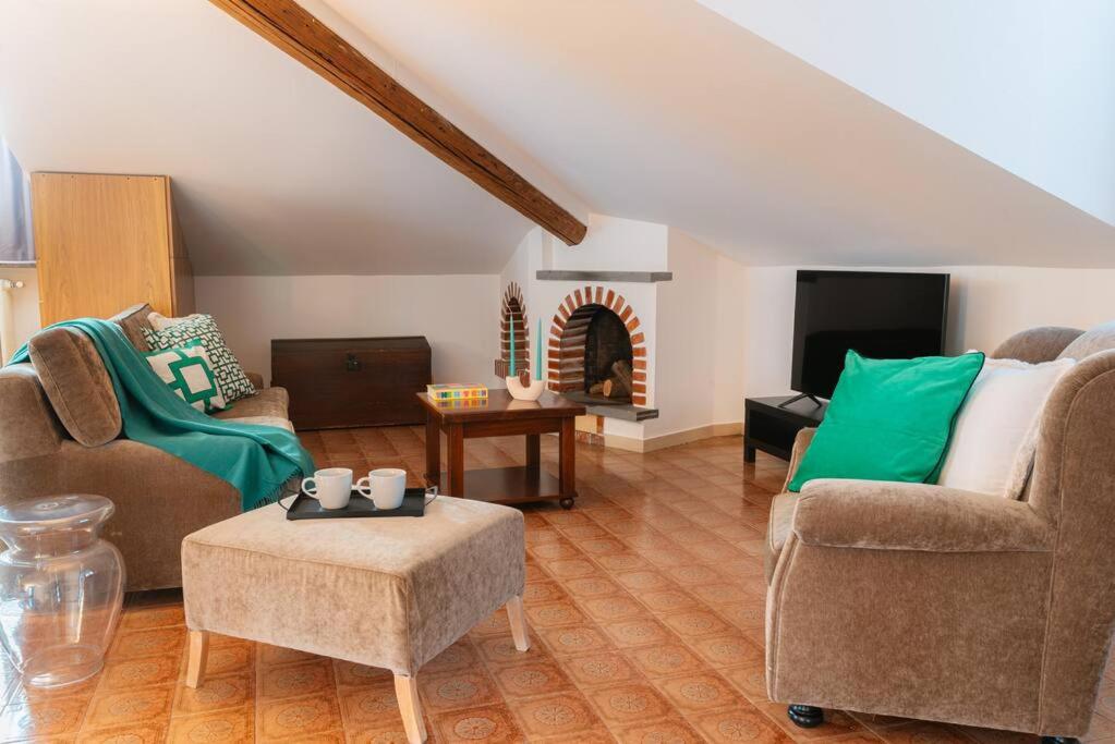 Loft Glicine, by R Collection apartment photo 2