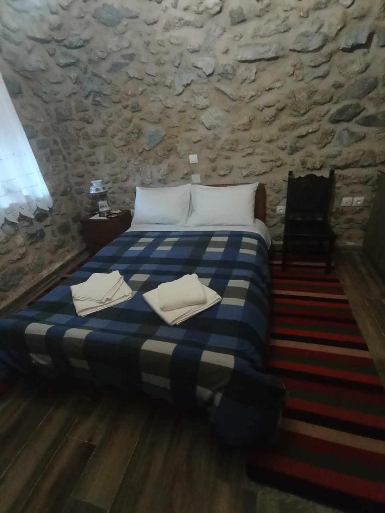 Ο ΘΟΛΟΣ photo 1