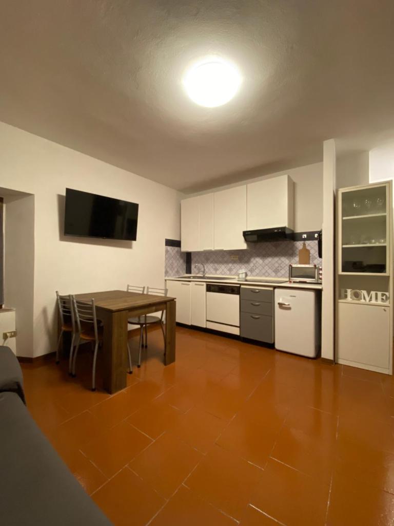 Perla alpina photo 2