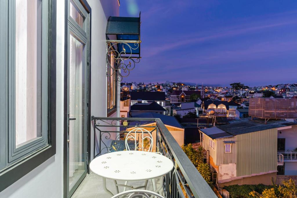 Kim Little House Hotel