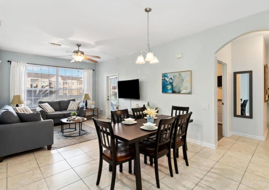 Making Memories at Windsor Palms Resort, Great Amenities and Much More Fun! image