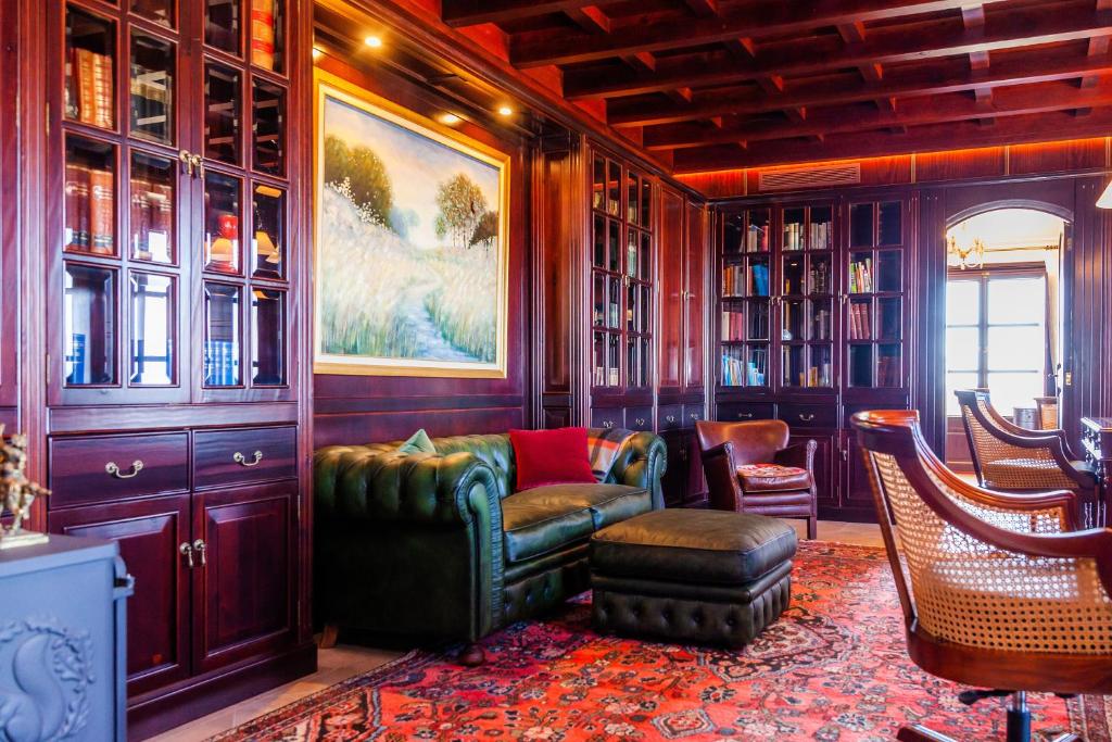 Casa Blanca photo 1