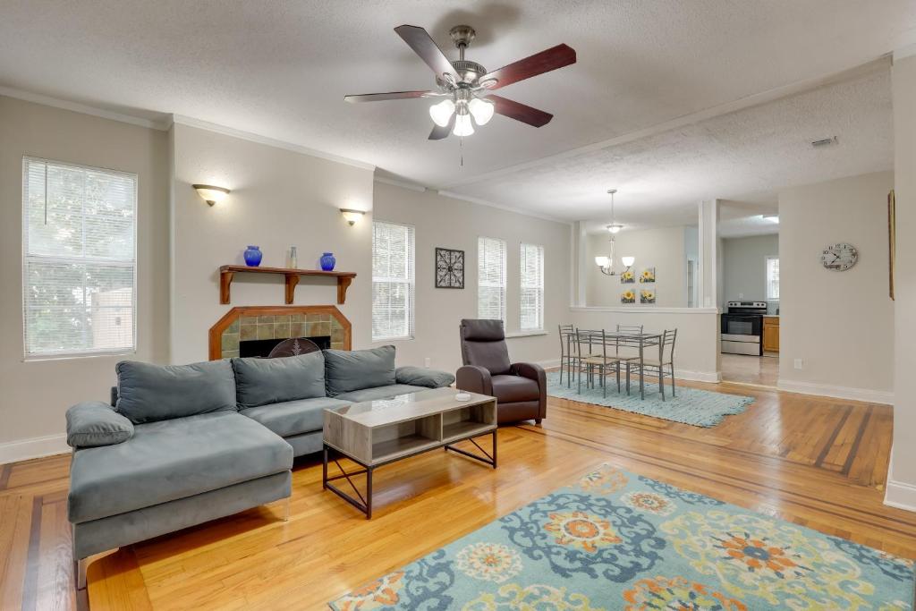 Jacksonville Vacation Rental about 7 Mi to Downtown! photo 3