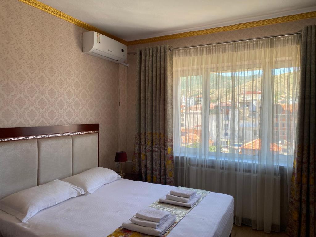 British Hotel Pogradec photo 3
