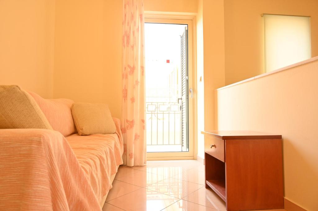 liocharis villas photo 3